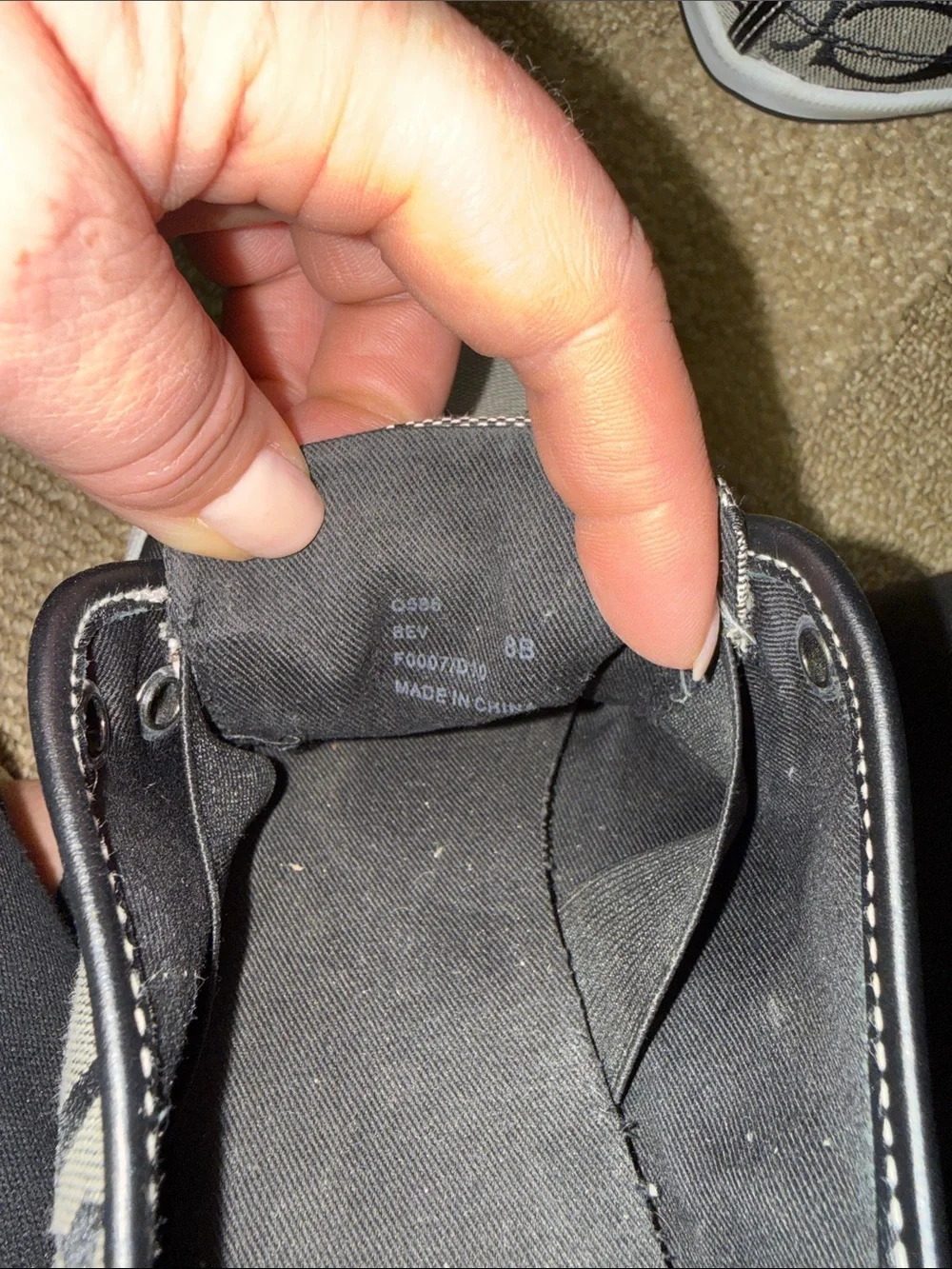 Coach Bev Signature C Slip-On Sneakers Black Gray Women’s Size 8B
